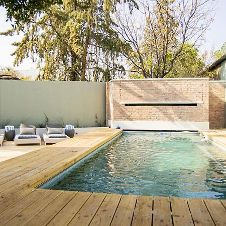 The Windhoek Luxury Suites Dış mekan fotoğraf