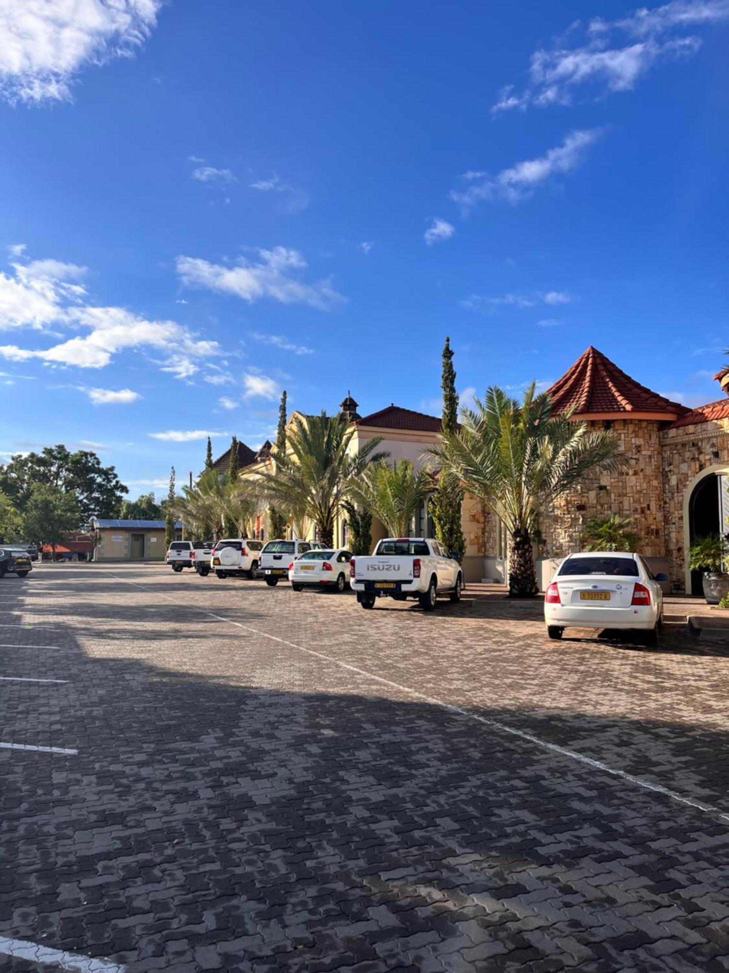 The Windhoek Luxury Suites Dış mekan fotoğraf