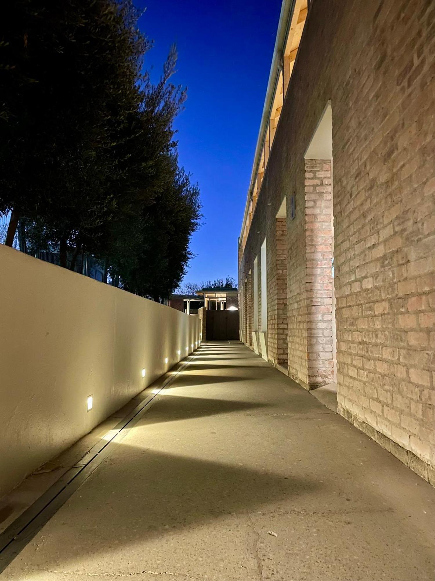 The Windhoek Luxury Suites Dış mekan fotoğraf