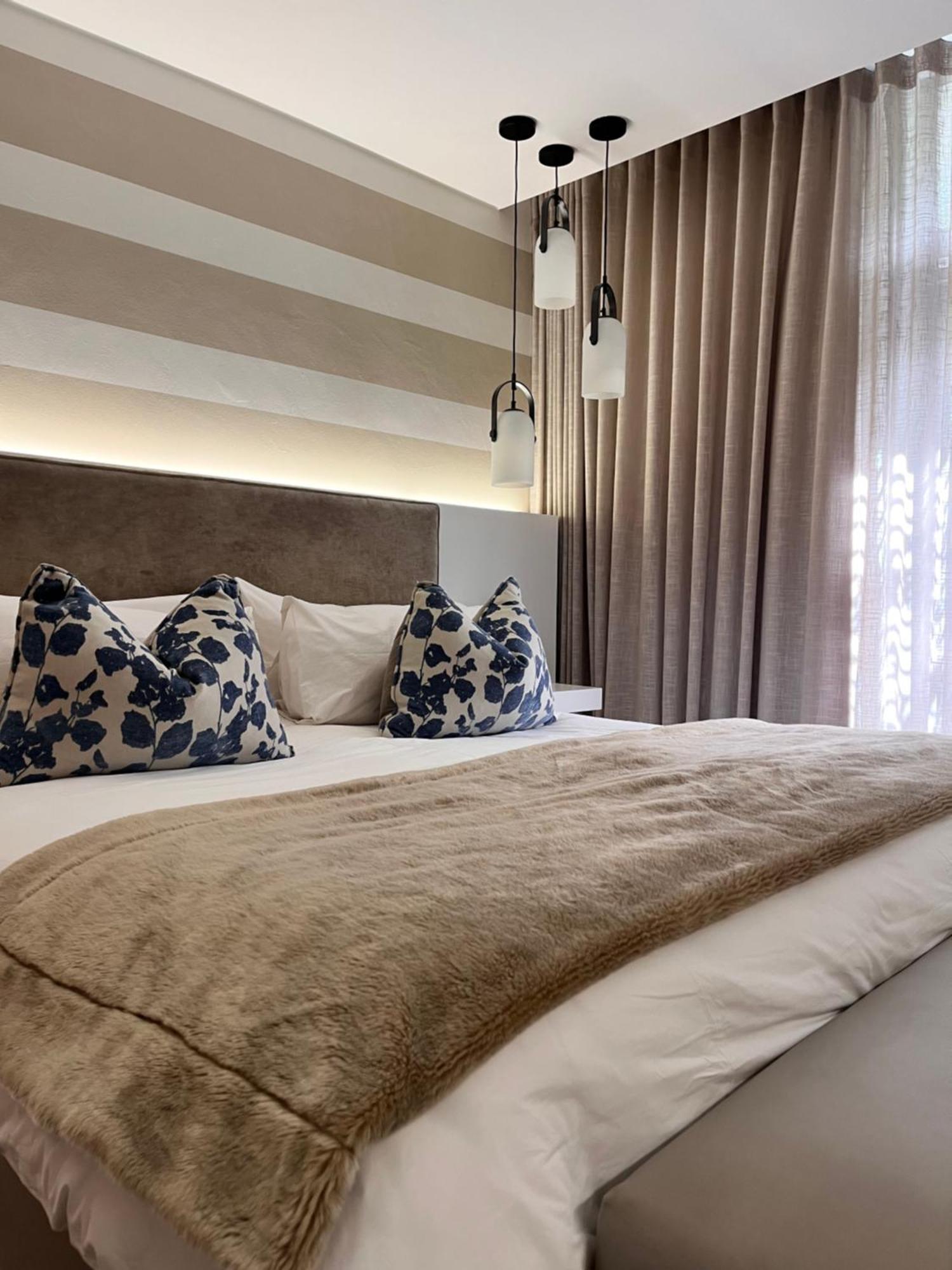 The Windhoek Luxury Suites Dış mekan fotoğraf
